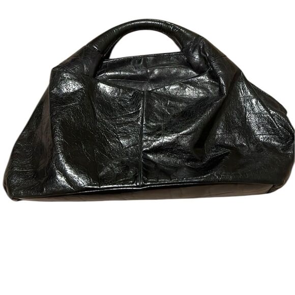 Bonini beautiful unique black Italian leather handbag zip close like new - Picture 1 of 14